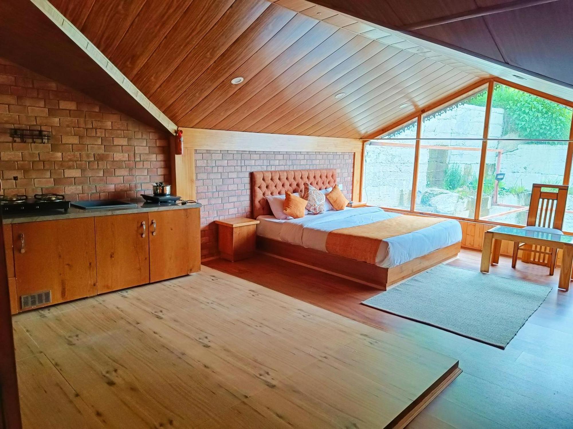 Trimounts-A Boutique Hotel & Wellnes Center In Tirthan Valley Banjar Экстерьер фото